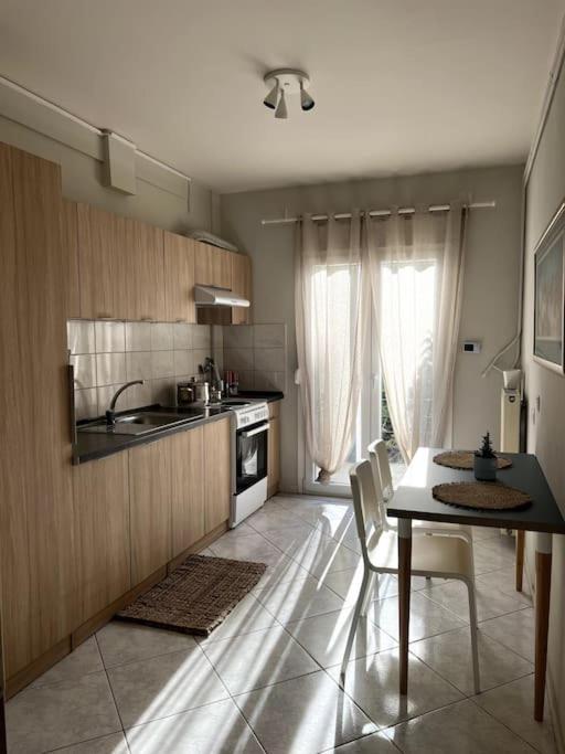 Letty'S Cozy Flat Apartment Peraía Dış mekan fotoğraf